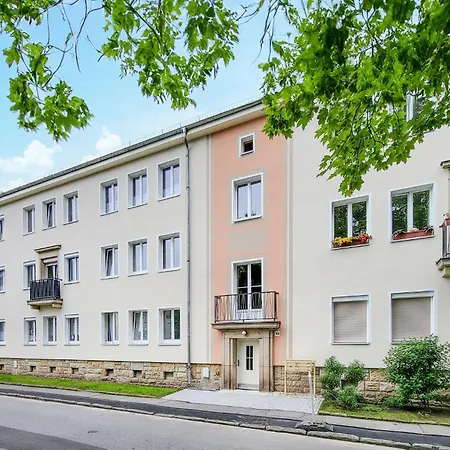 Apartment 2 Bedroom Stunning In Pirna